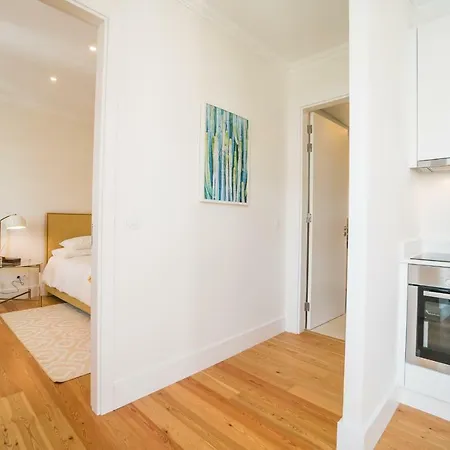 Principe Real Lightful And Charming Apartment *