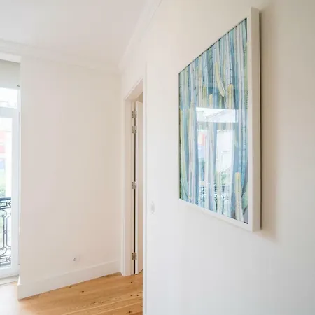 Principe Real Lightful And Charming Apartment Lisbon