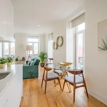 Principe Real Lightful And Charming Apartment *