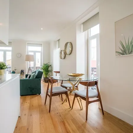 Principe Real Lightful And Charming Apartment Lisbon